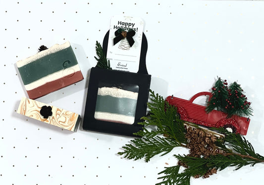 Mini box Pine Forest Soap + tag Happy Holiday